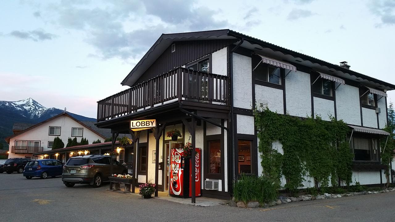 Yellowhead Motel Valemount Kültér fotó