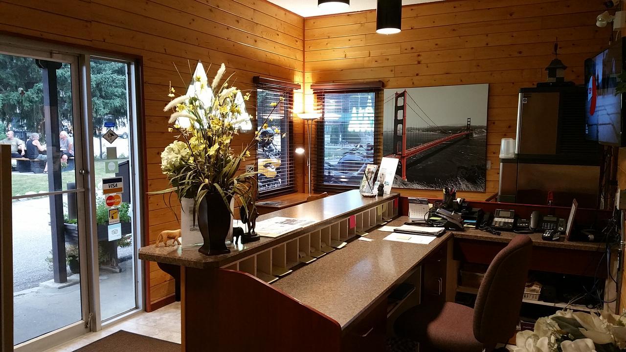 Yellowhead Motel Valemount Kültér fotó